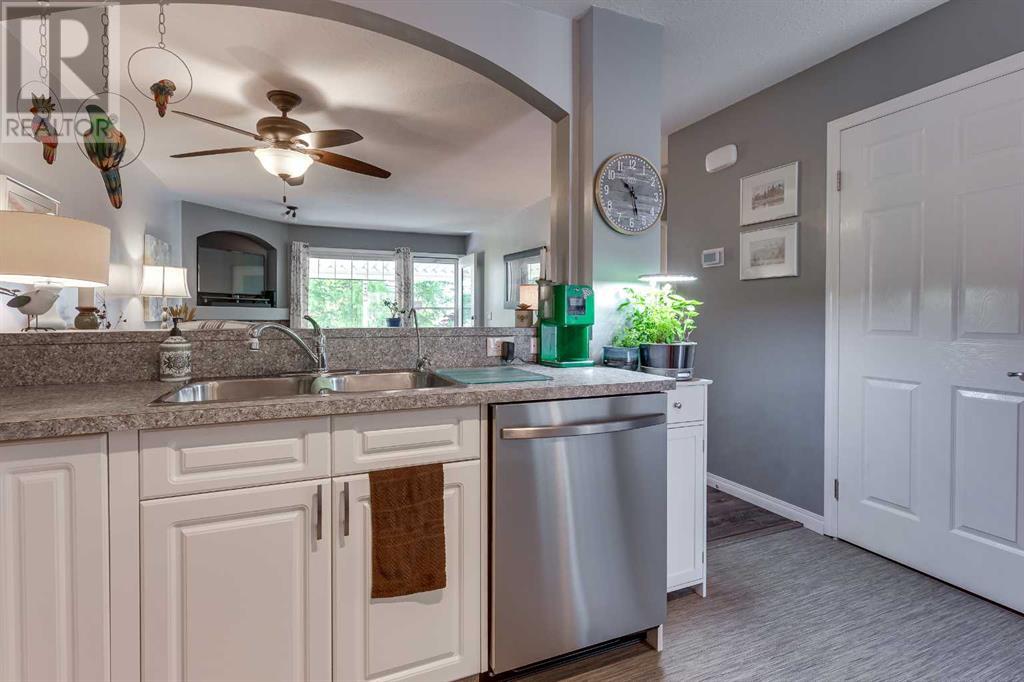 14 Janko Close, Red Deer, Alberta  T4P 3X1 - Photo 12 - A2224550