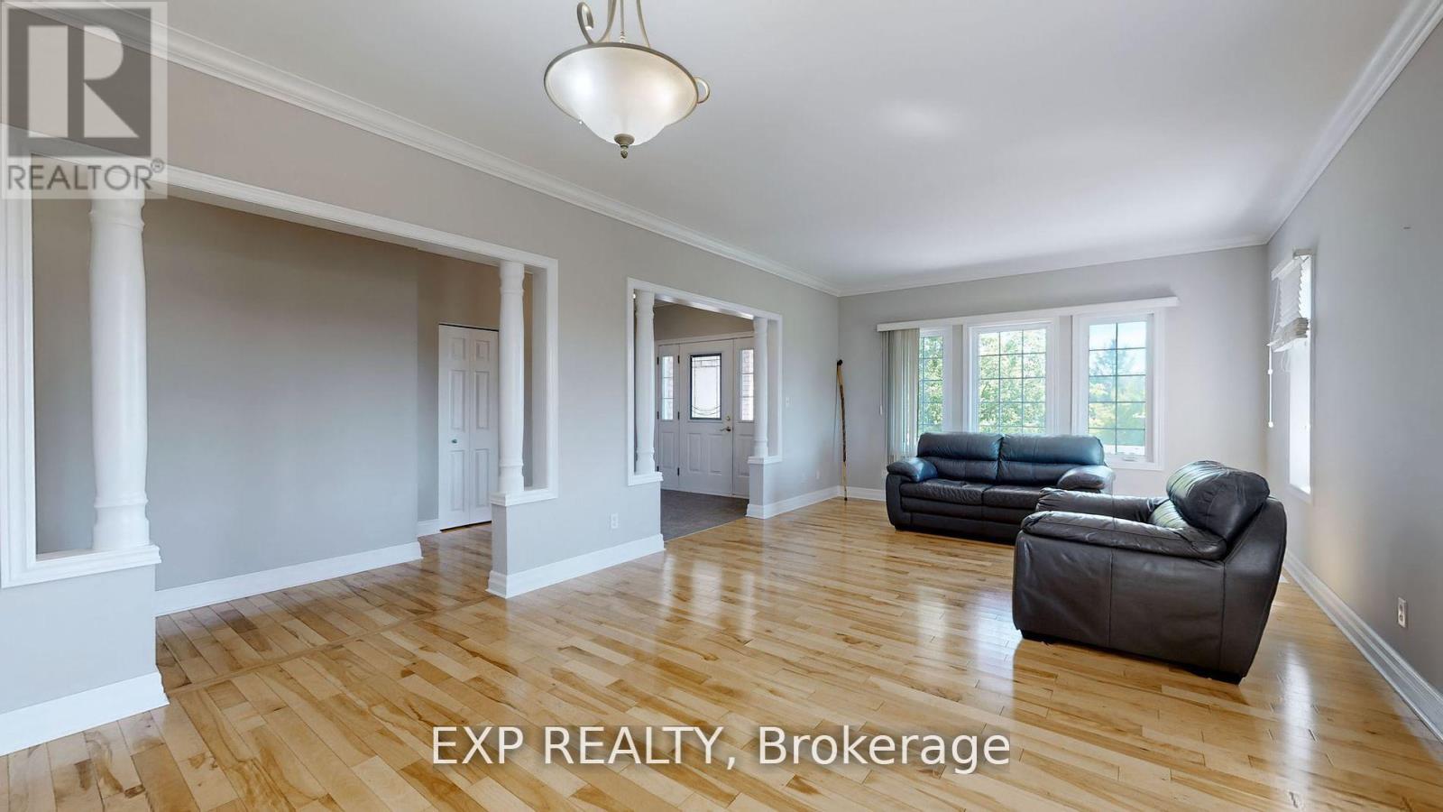 296 Montgomery Road, Alnwick/haldimand, Ontario  K0K 2X0 - Photo 5 - X12155629