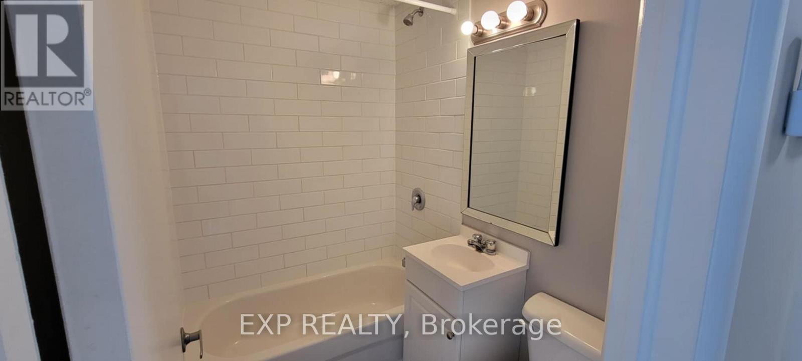 6610 Fourth Line Road, Ottawa, Ontario  K0A 2T0 - Photo 8 - X12178911
