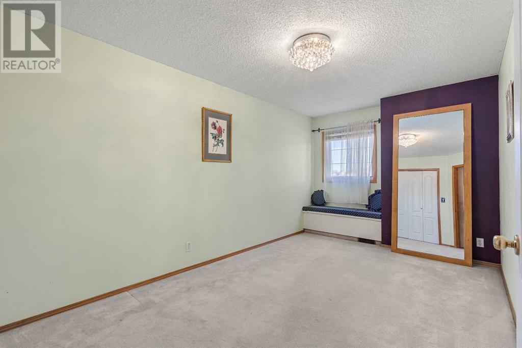 122 Hampstead Close Nw, Calgary, Alberta  T3A 5J1 - Photo 25 - A2204264
