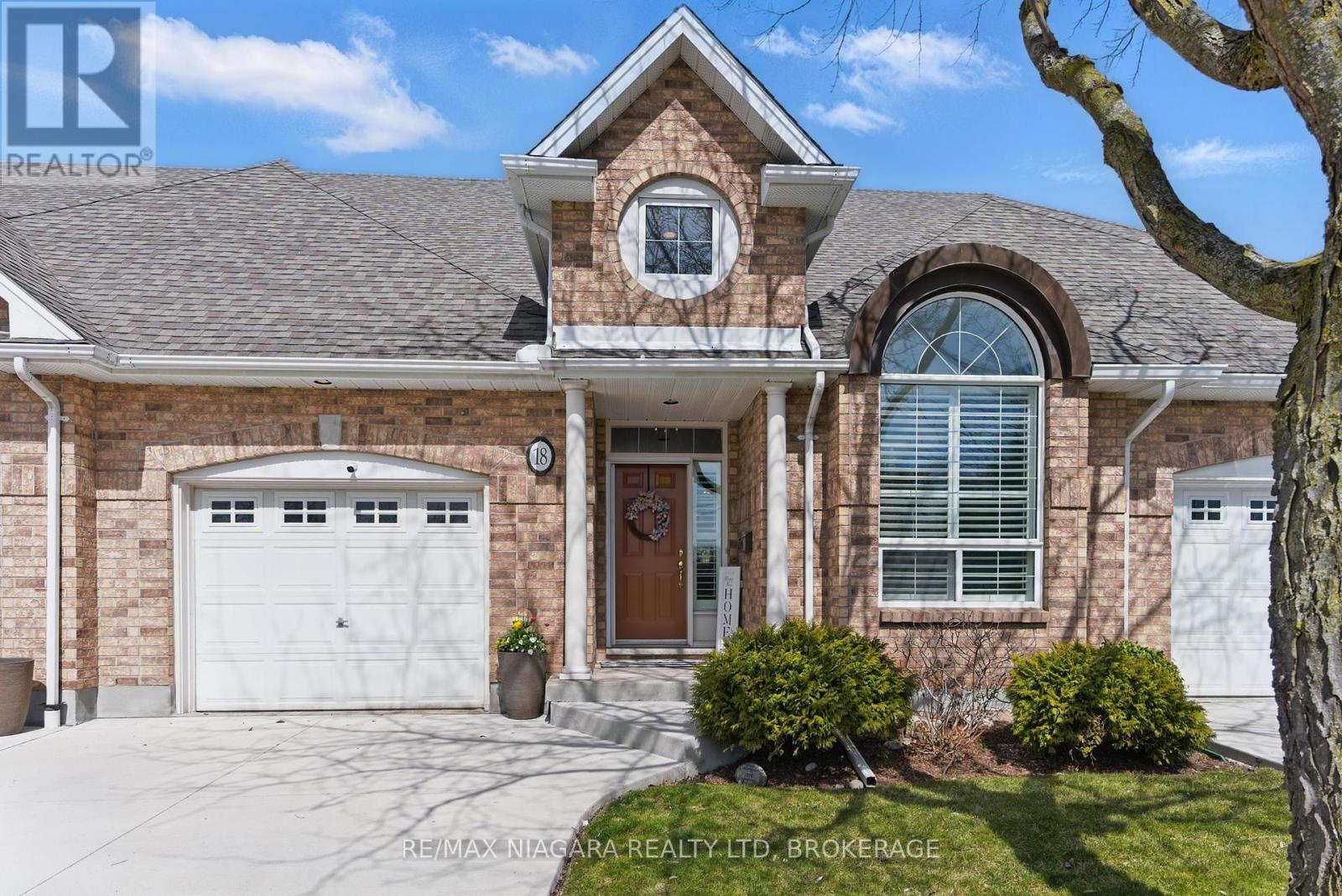 18 - 308 Queenston Street, St. Catharines, Ontario  L2P 2X4 - Photo 1 - X12178832