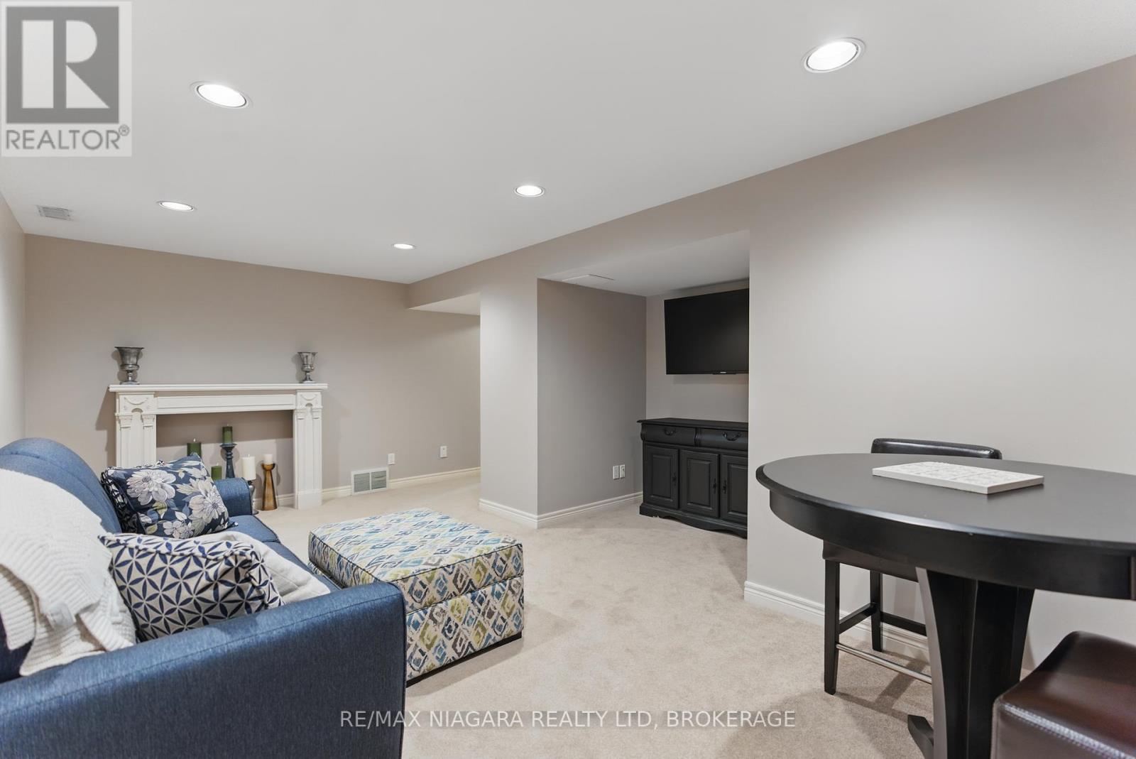 18 - 308 Queenston Street, St. Catharines (Oakdale), Ontario  L2P 2X4 - Photo 28 - X12178832