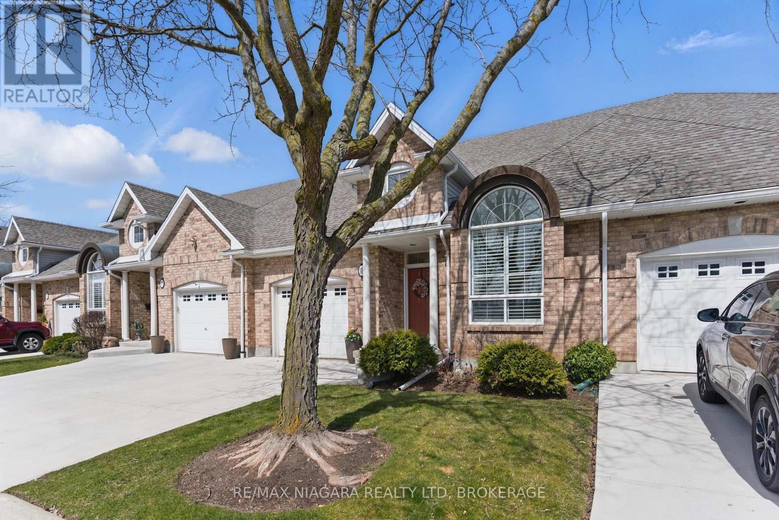 18 - 308 Queenston Street, St. Catharines (Oakdale), Ontario  L2P 2X4 - Photo 3 - X12178832