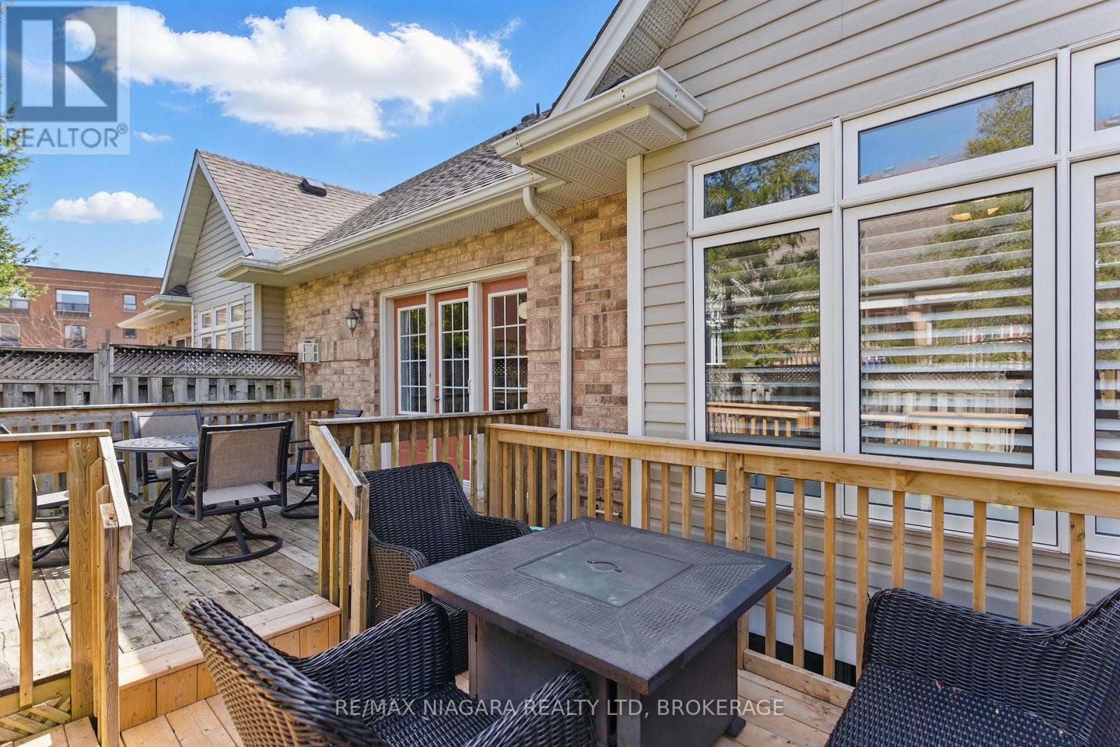 18 - 308 Queenston Street, St. Catharines (Oakdale), Ontario  L2P 2X4 - Photo 39 - X12178832