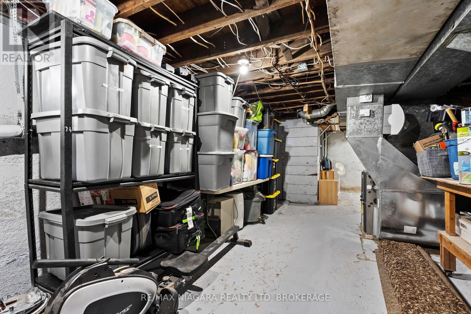 45 St. Peter Street, St. Catharines (Burleigh Hill), Ontario  L2T 1P1 - Photo 19 - X12178855