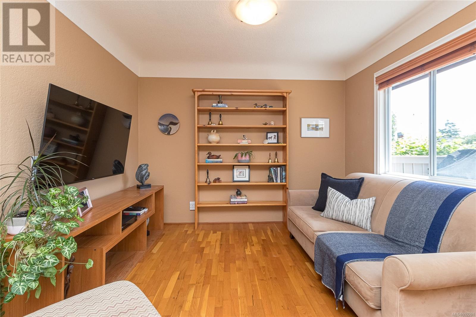 1475 Stroud Rd, Victoria, British Columbia  V8T 2K7 - Photo 26 - 992201