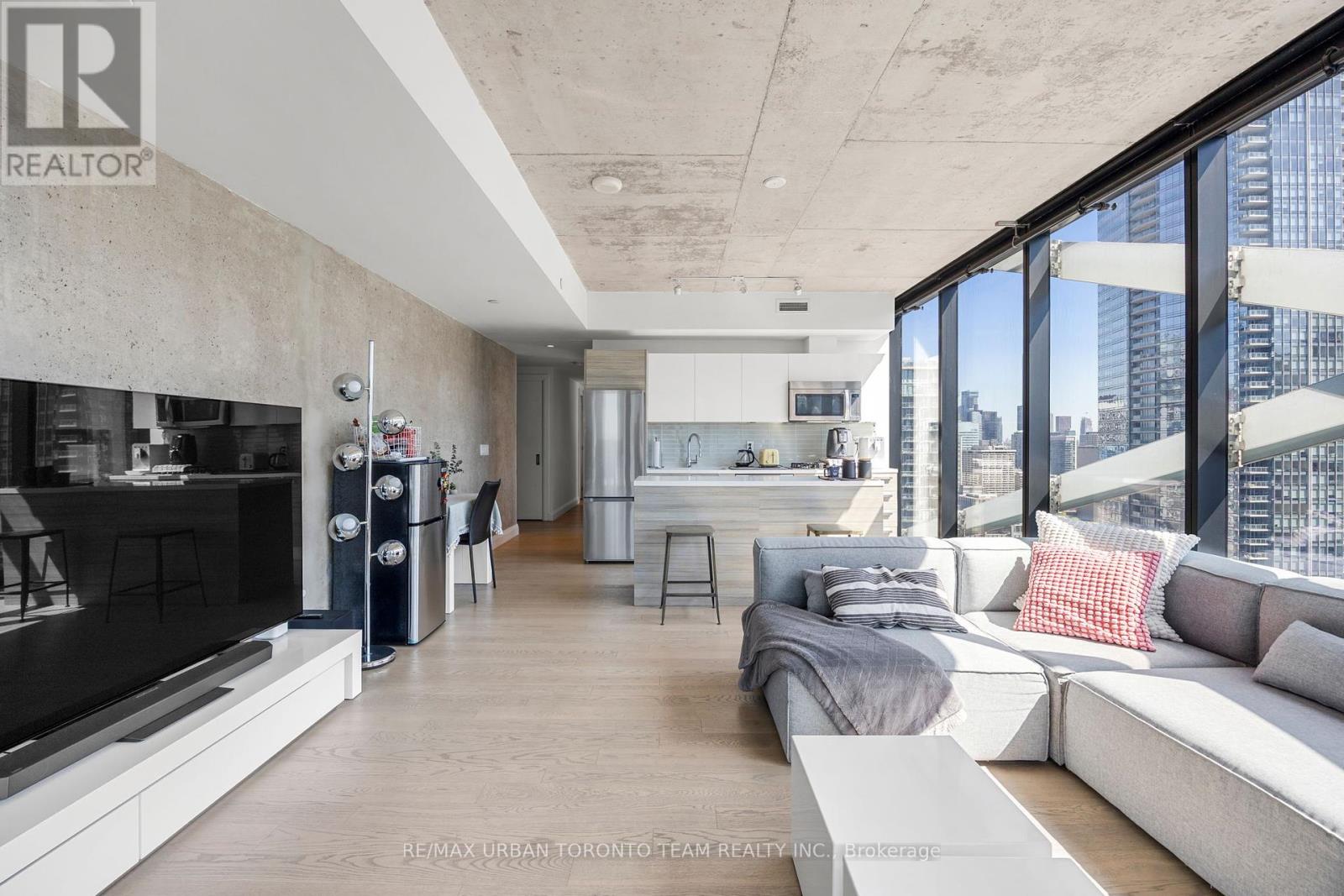 2804 - 224 King Street W, Toronto (Waterfront Communities), Ontario  M5H 0A6 - Photo 11 - C12178652