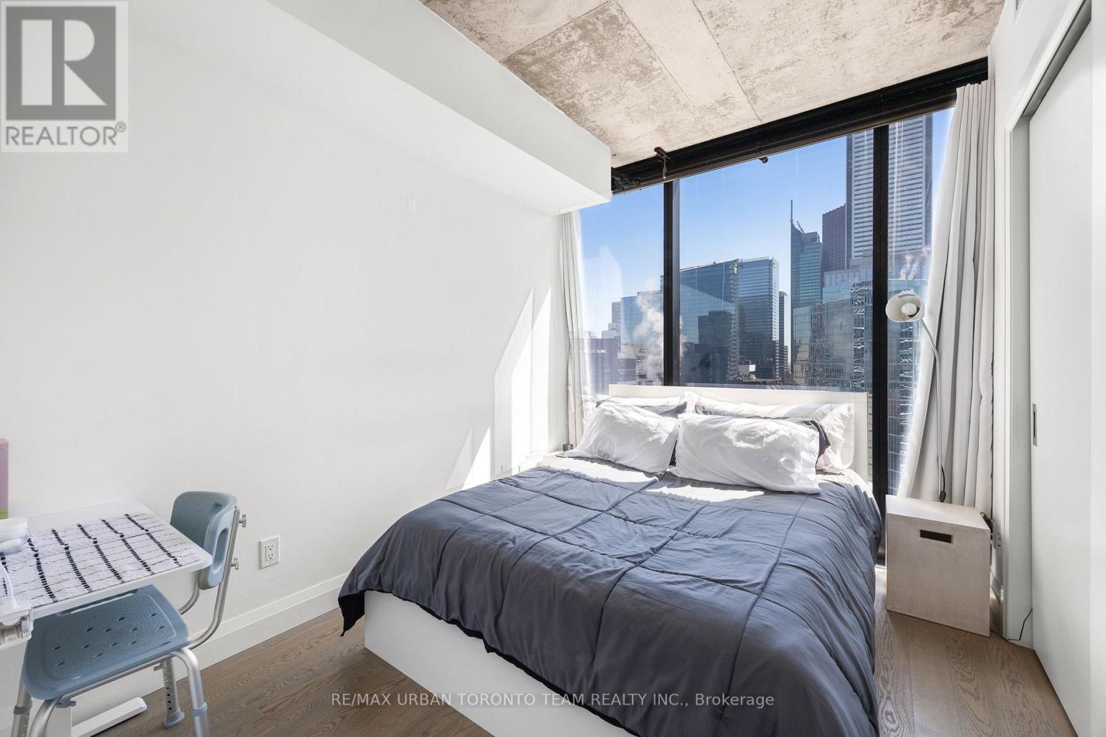 2804 - 224 King Street W, Toronto (Waterfront Communities), Ontario  M5H 0A6 - Photo 13 - C12178652