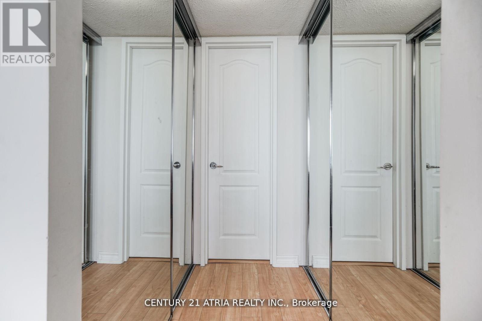 3309 - 38 Elm Street, Toronto, Ontario  M5G 2K5 - Photo 18 - C12178690