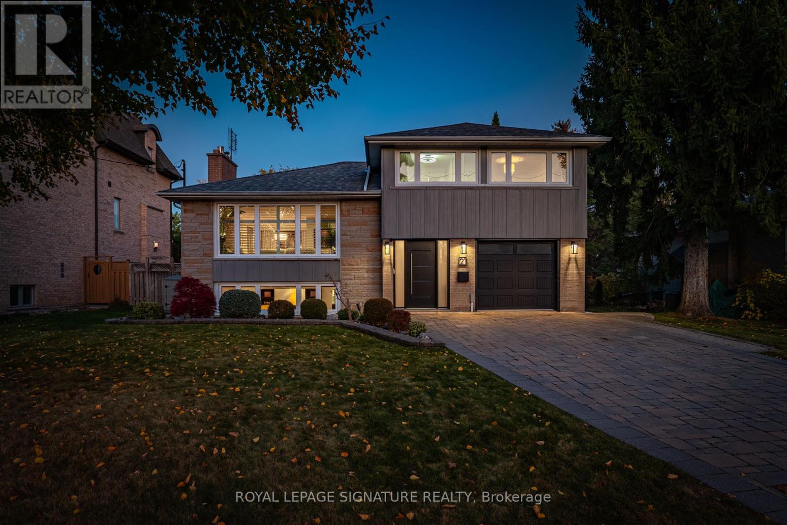 21 Page Avenue, Toronto (Bayview Village), Ontario  M2K 2B3 - Photo 2 - C12178813