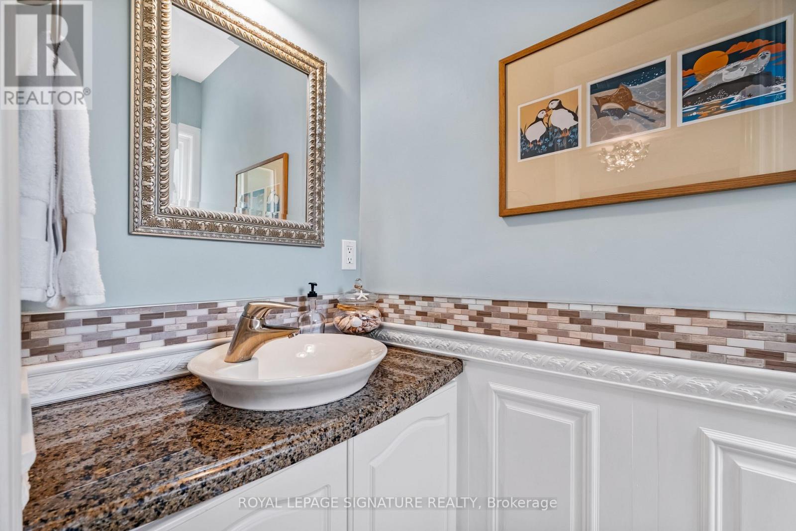 21 Page Avenue, Toronto (Bayview Village), Ontario  M2K 2B3 - Photo 26 - C12178813