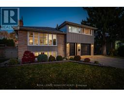 21 PAGE AVENUE, Toronto, Ontario