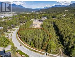 1402 Granite Drive, golden, British Columbia