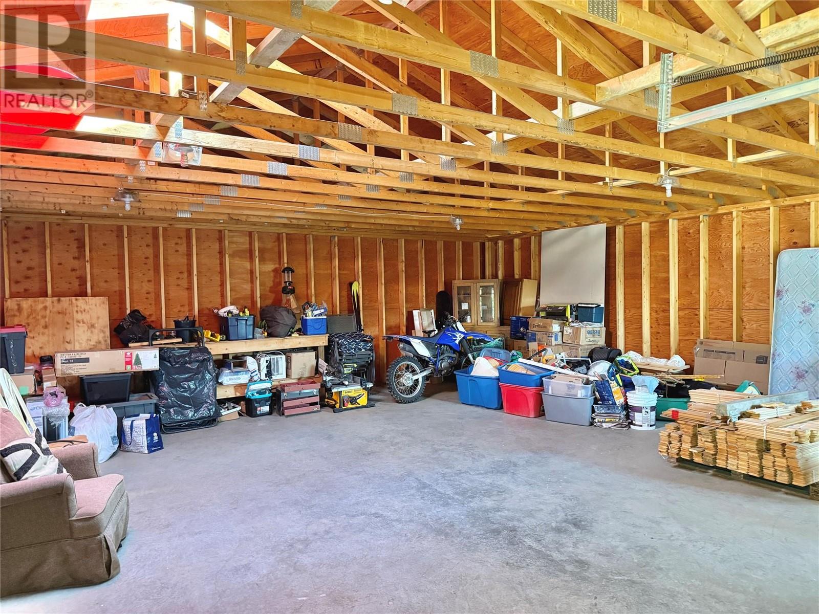 4205 34 Street, Vernon, British Columbia  V1T 5Y5 - Photo 11 - 10349586