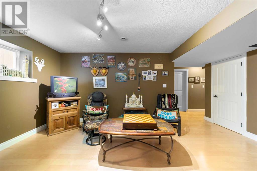 3701 68 A Street W, Camrose, Alberta  T4V 5B7 - Photo 33 - A2224129