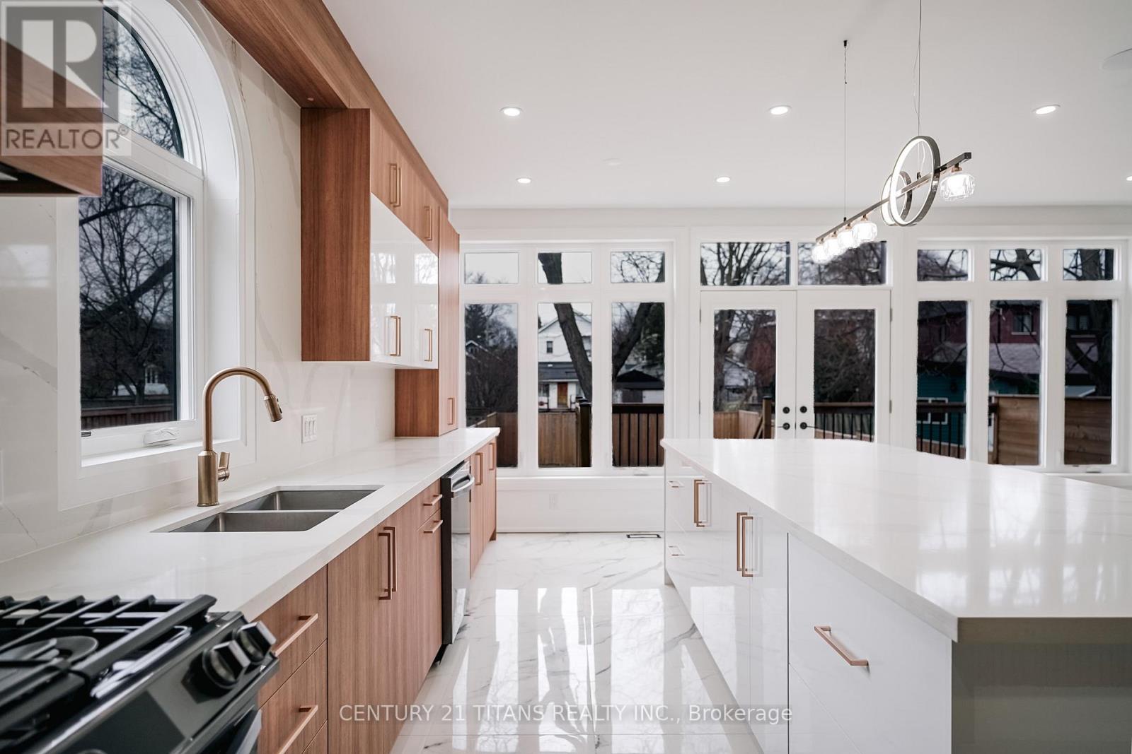 83 Kalmar Avenue, Toronto (Birchcliffe-Cliffside), Ontario  M1N 3G5 - Photo 13 - E12178667