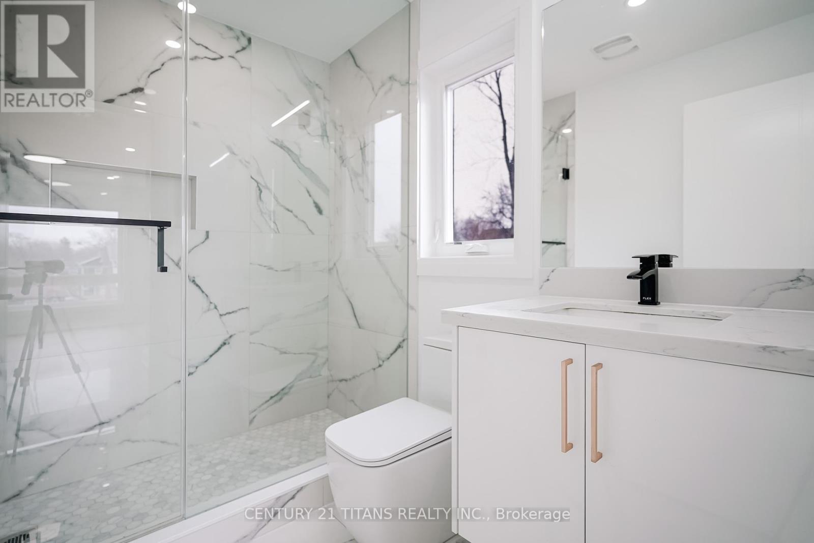 83 Kalmar Avenue, Toronto (Birchcliffe-Cliffside), Ontario  M1N 3G5 - Photo 27 - E12178667