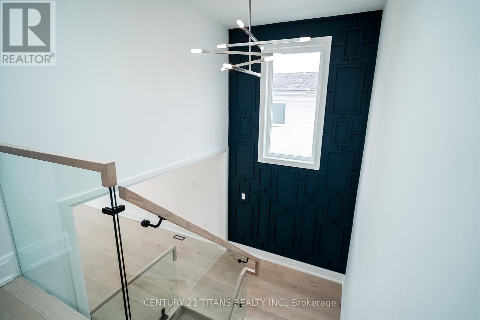 83 Kalmar Avenue, Toronto (Birchcliffe-Cliffside), Ontario  M1N 3G5 - Photo 9 - E12178667