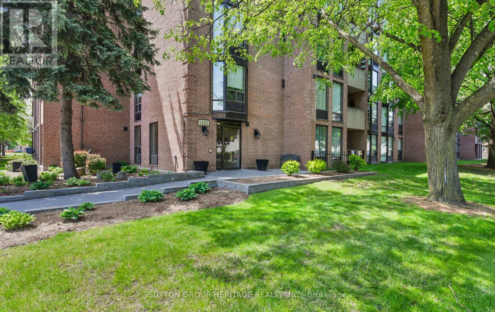 508 - 1525 Diefenbaker Court, Pickering, Ontario  L1V 3W1 - Photo 1 - E12178693