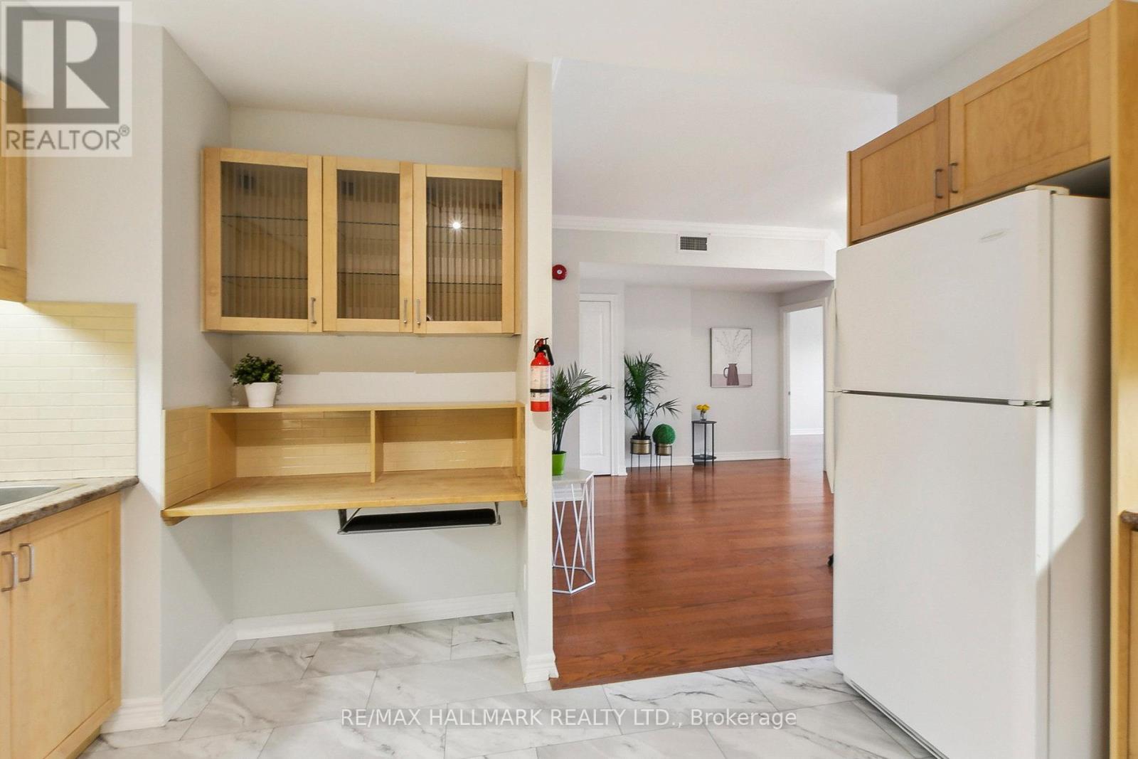 206 - 1 Lawlor Avenue, Toronto, Ontario  M4E 3L8 - Photo 22 - E12178710