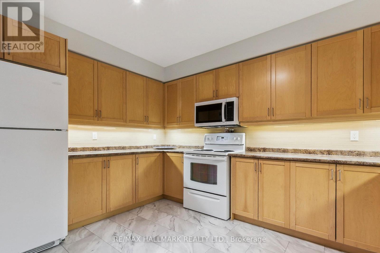 206 - 1 Lawlor Avenue, Toronto, Ontario  M4E 3L8 - Photo 24 - E12178710