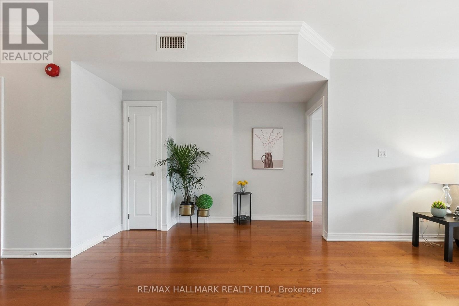 206 - 1 Lawlor Avenue, Toronto, Ontario  M4E 3L8 - Photo 6 - E12178710