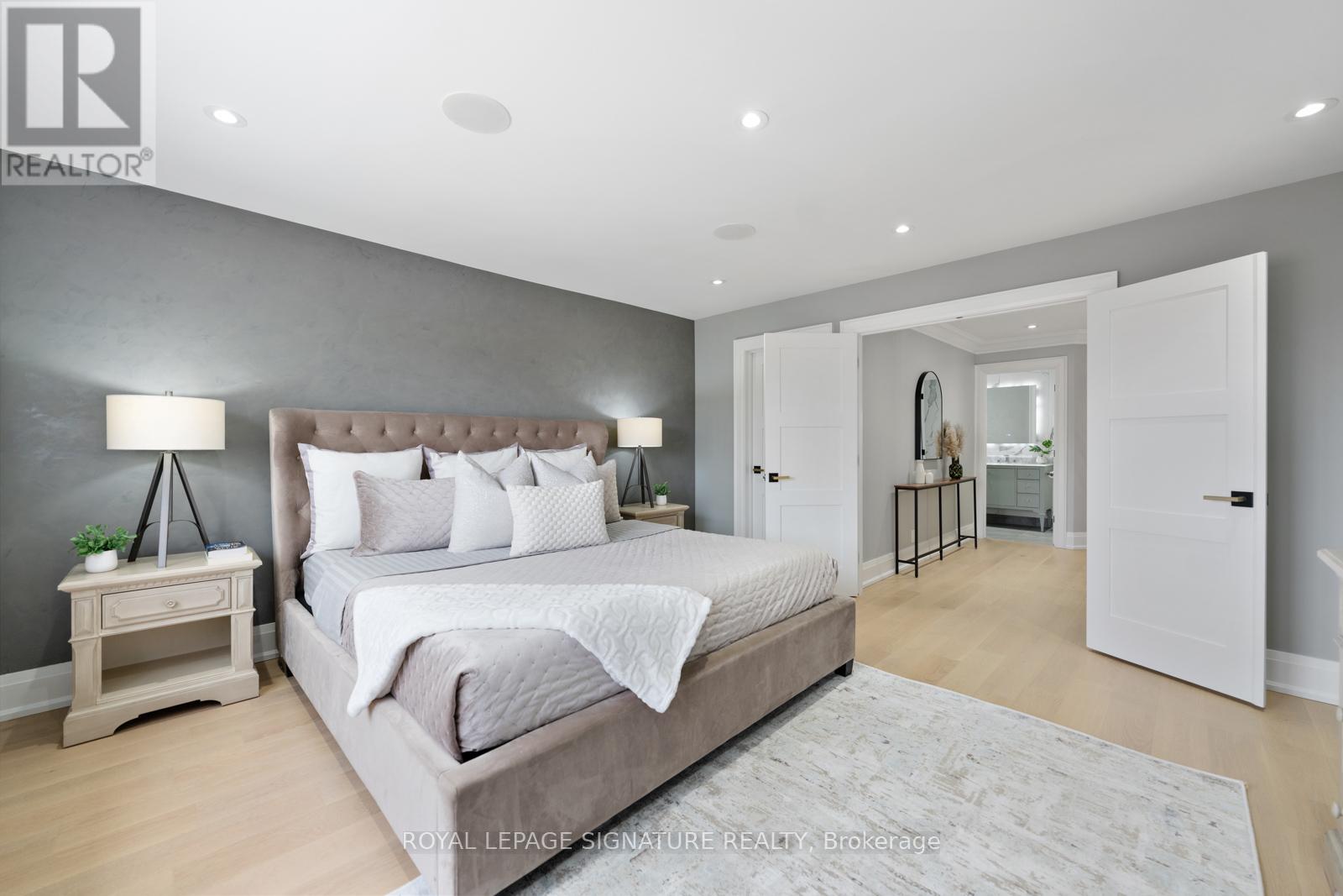 25 Elmont Drive, Toronto, Ontario  M4B 2M2 - Photo 20 - E12178721