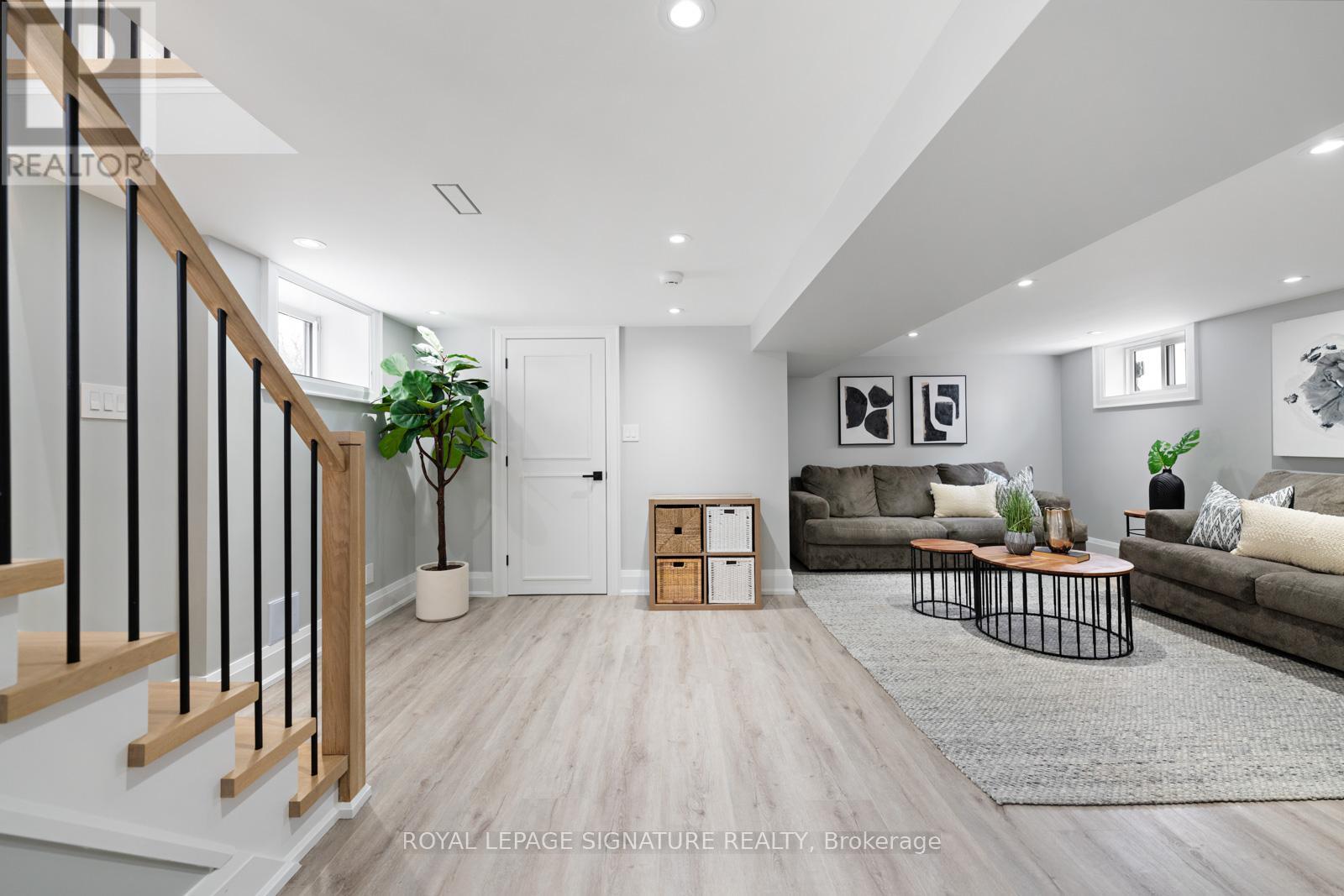 25 Elmont Drive, Toronto (O'connor-Parkview), Ontario  M4B 2M2 - Photo 33 - E12178721