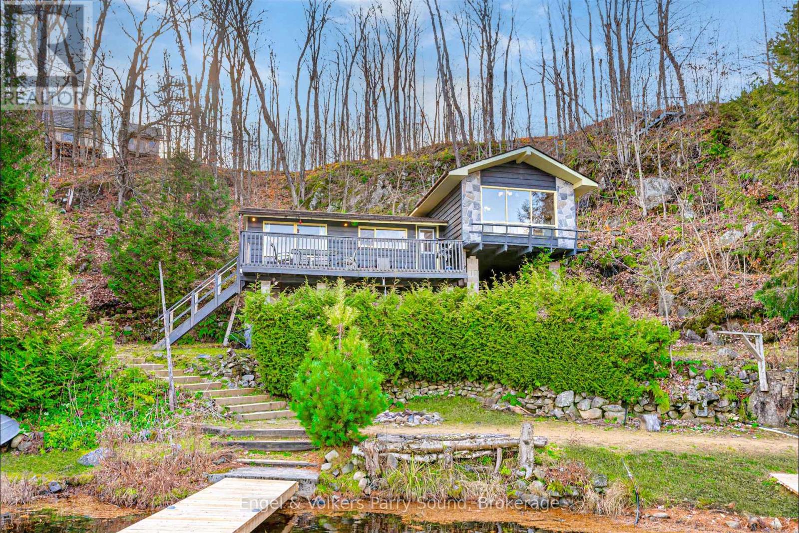 27 LOWER LANE, Seguin, Ontario