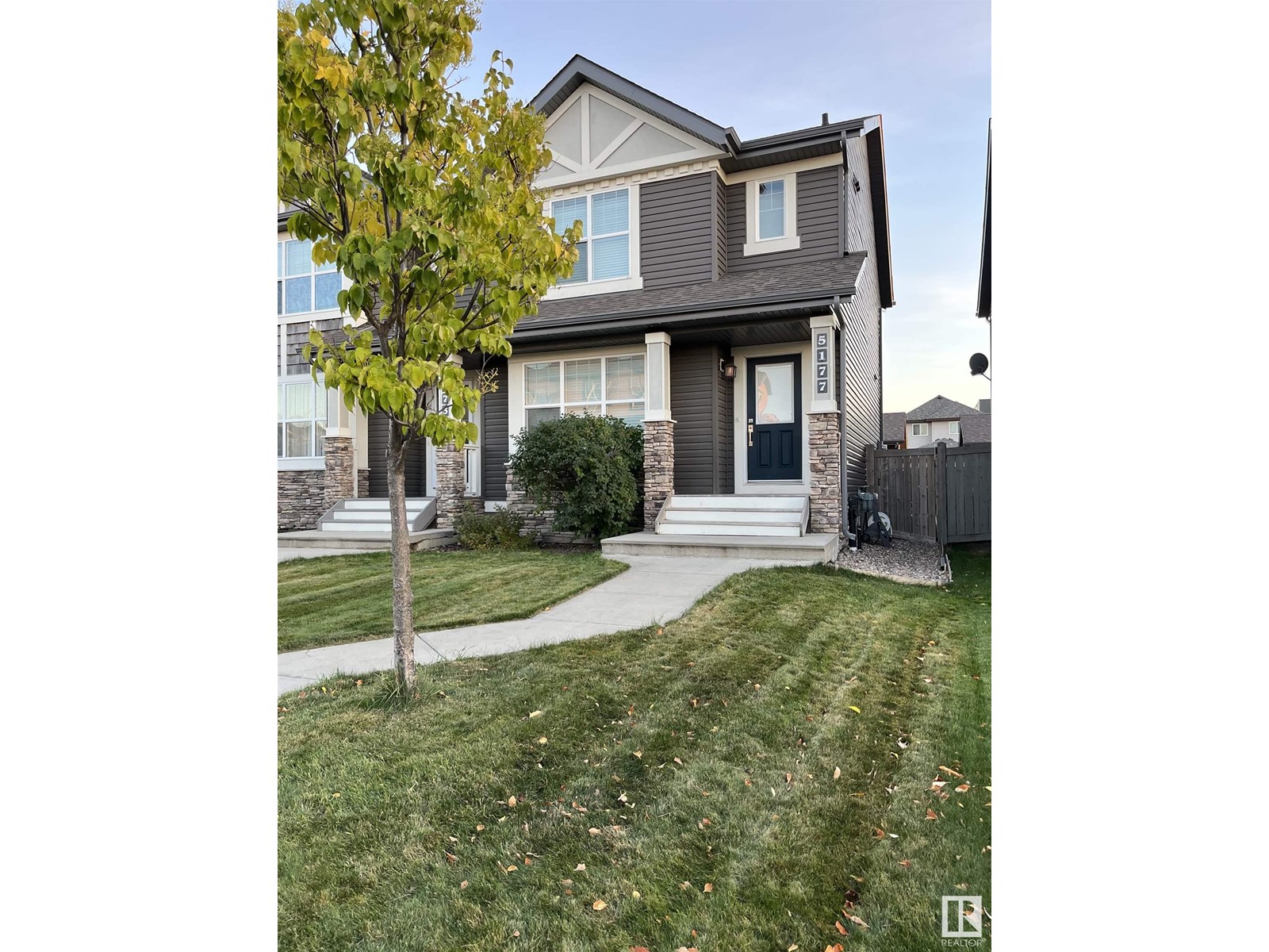 5177 2a Av Sw Sw, Edmonton, Alberta  T6X 0R3 - Photo 4 - E4438501