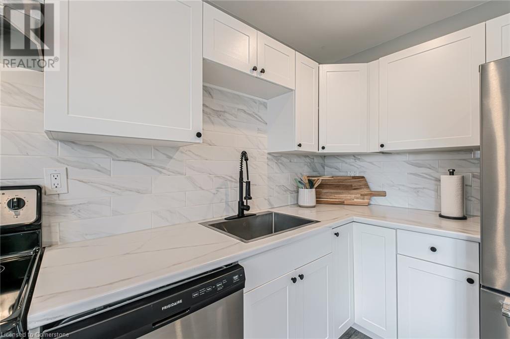 69 Mount Albion Road Unit# B, Hamilton, Ontario  L8K 5S5 - Photo 11 - 40719391