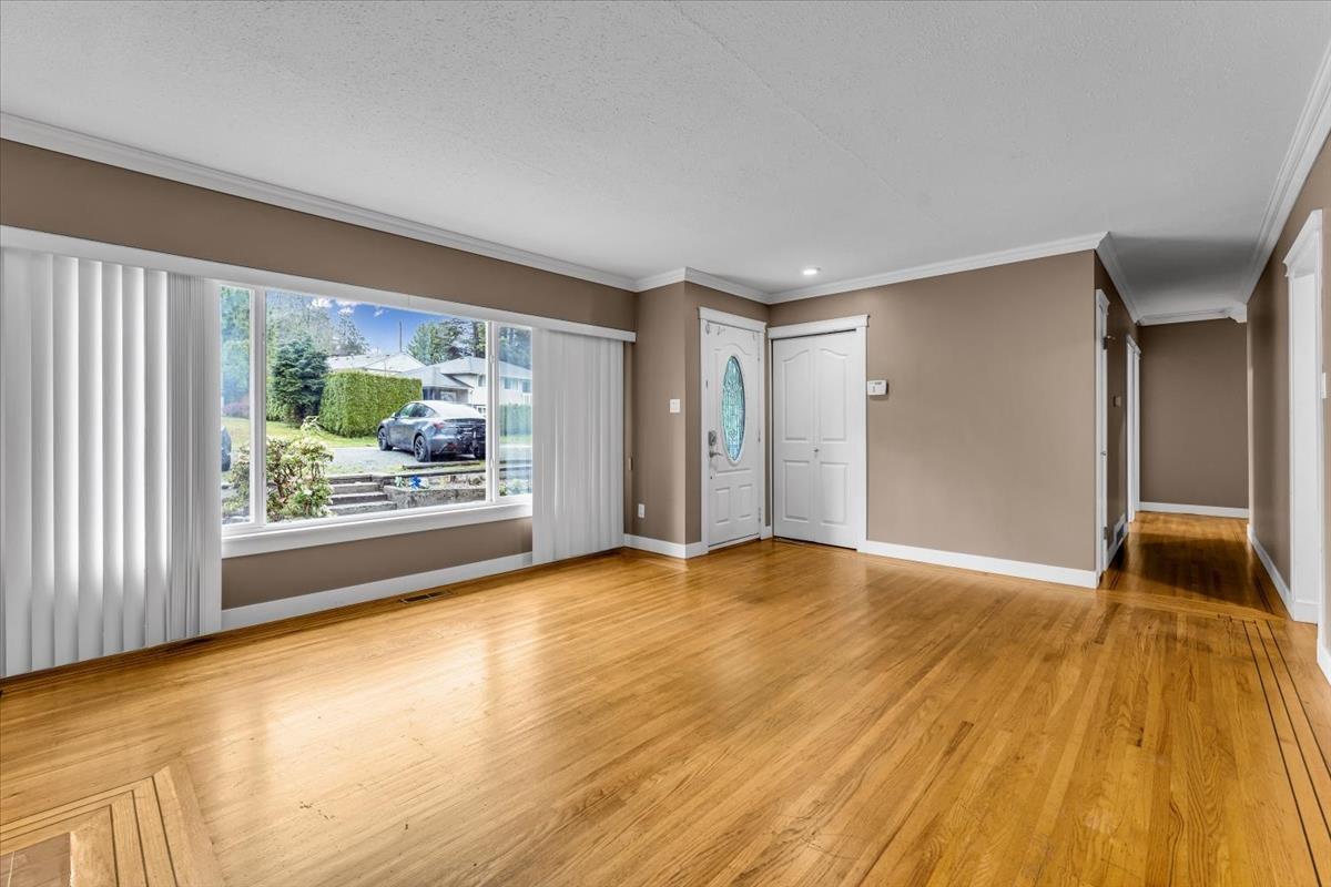 Property at 11337 LANSDOWNE DRIVE image 3