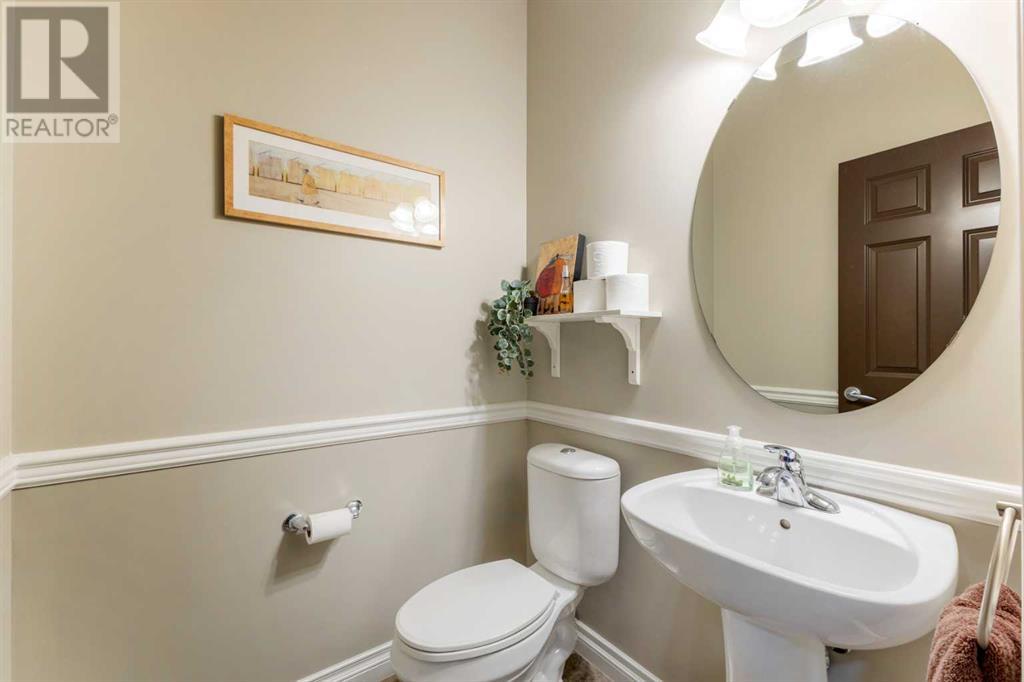 48 Jumping Pound Terrace, Cochrane, Alberta  T4K 0K3 - Photo 12 - A2212196