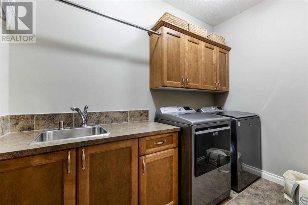 48 Jumping Pound Terrace, Cochrane, Alberta  T4K 0K3 - Photo 13 - A2212196