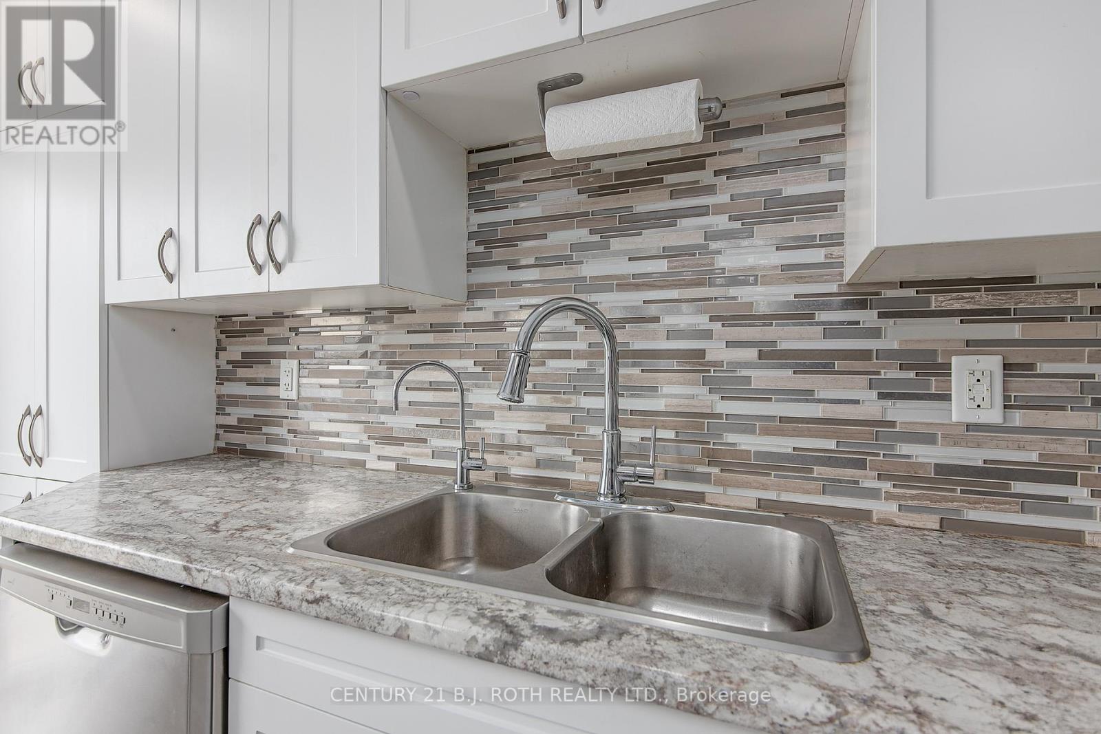 123 Stonemount Crescent, Essa, Ontario  L0M 1B4 - Photo 9 - N12178728