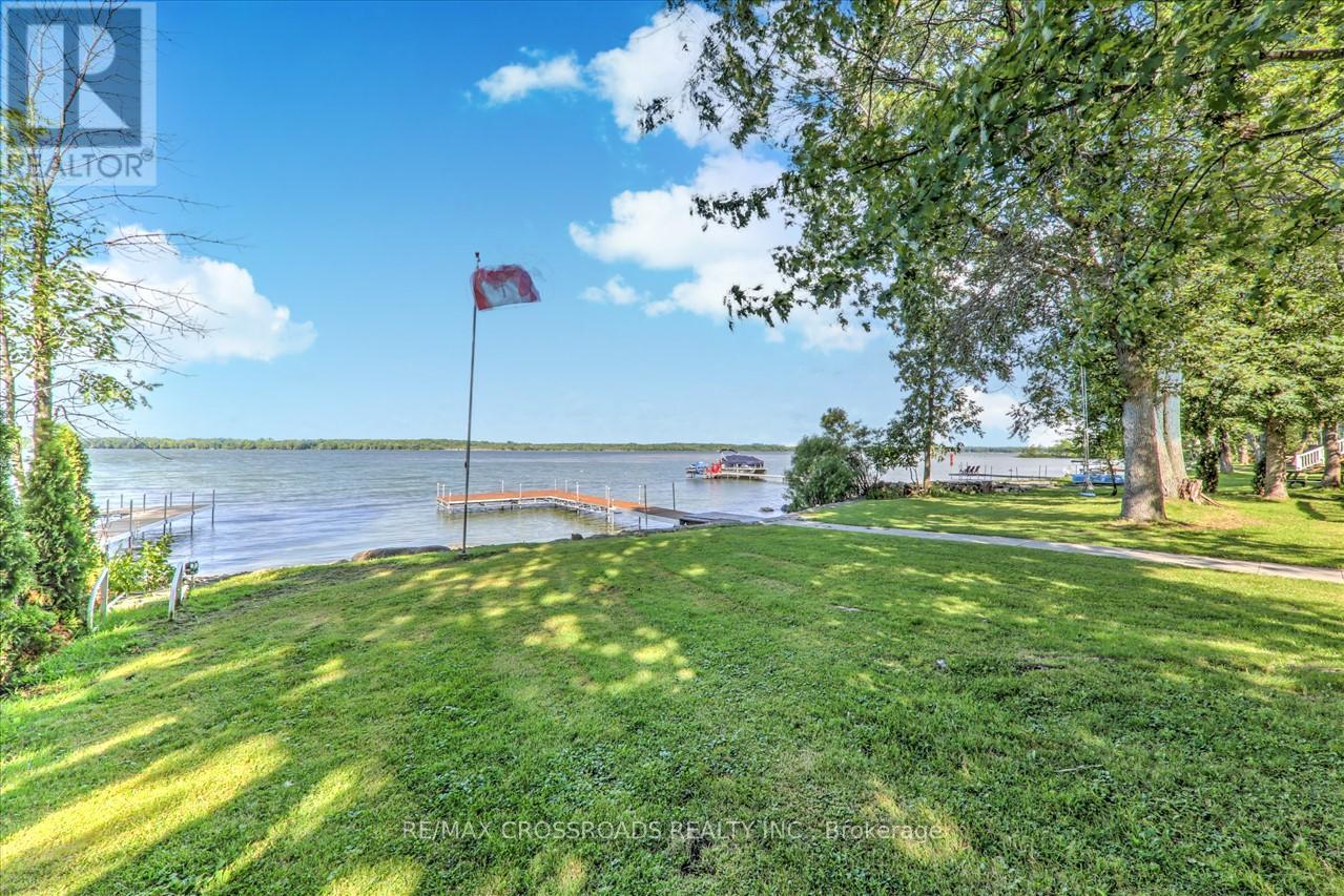 6270 Bluebird Street, Ramara, Ontario  L3V 6H6 - Photo 8 - S12178809