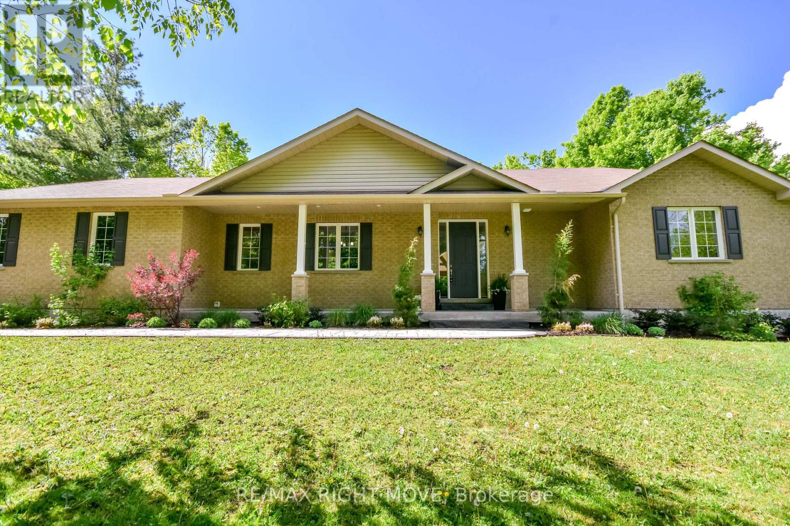 10 Merrington Avenue, Oro-Medonte, Ontario  L3V 0R5 - Photo 42 - S12178812