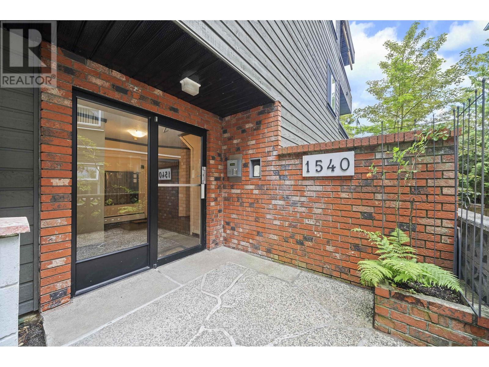 311 1540 E 4th Avenue, Vancouver, British Columbia  V5N 1J8 - Photo 3 - R3008093