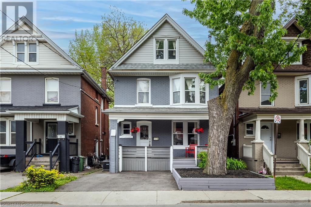 20 BARNESDALE Avenue N, Hamilton, Ontario