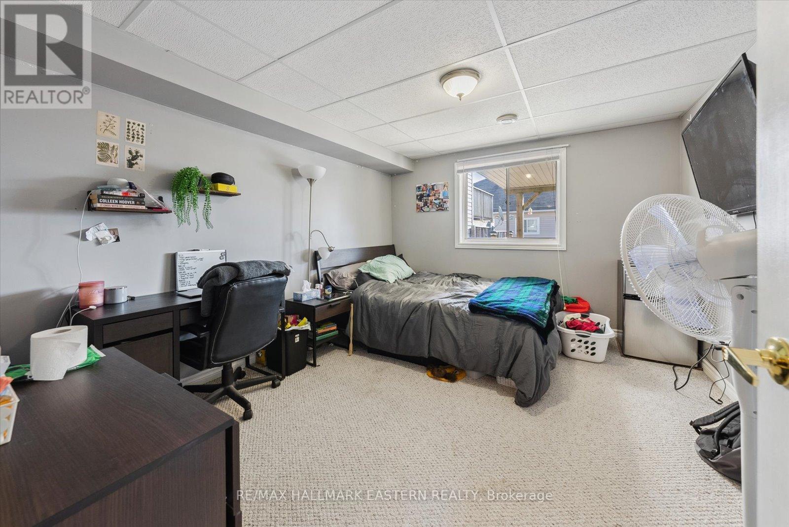 257 Tobin Court, Peterborough North, Ontario  K9H 7S7 - Photo 30 - X12040018