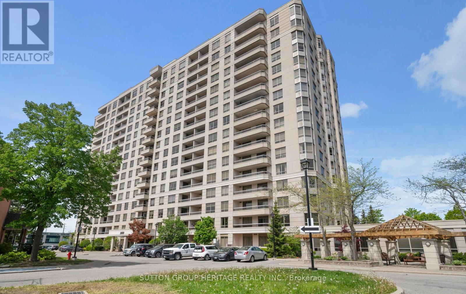 1015 - 1000 THE ESPLANADE AVENUE N, Pickering, Ontario