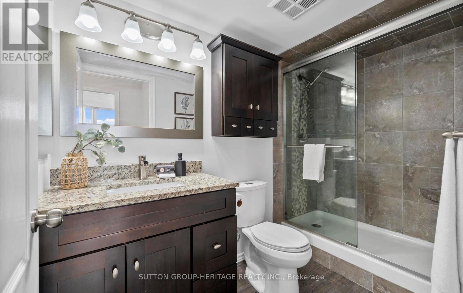 1015 - 1000 The Esplanade Avenue N, Pickering, Ontario  L1V 6V4 - Photo 15 - E12178857