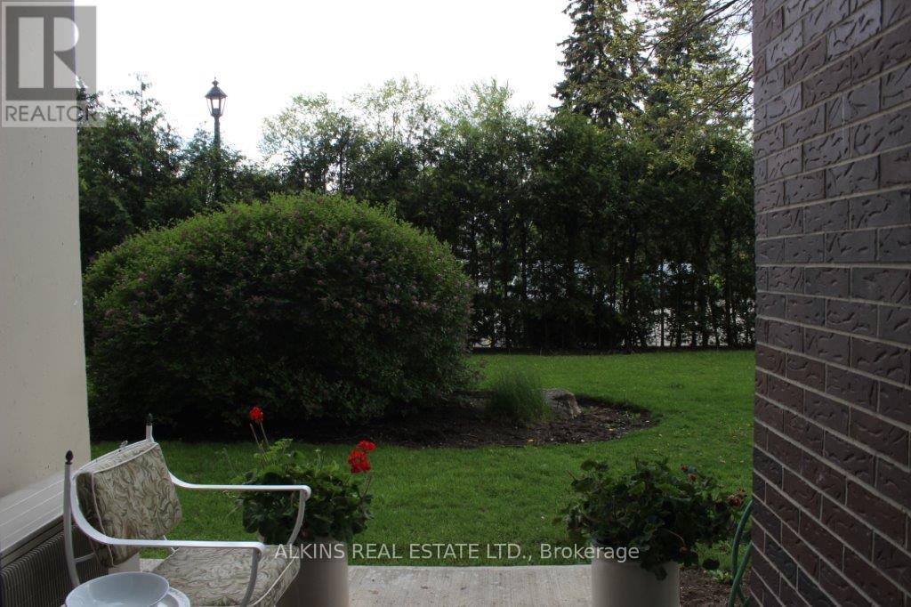 117 - 35 Ormskirk Avenue, Toronto, Ontario  M6S 1A8 - Photo 10 - W12178732