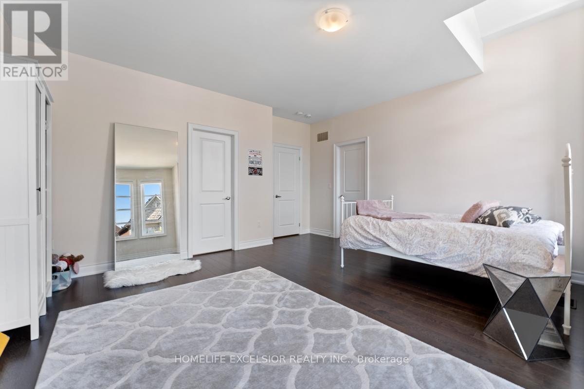 3128 Parsonage Crescent, Oakville, Ontario  L6H 0T9 - Photo 24 - W12178741