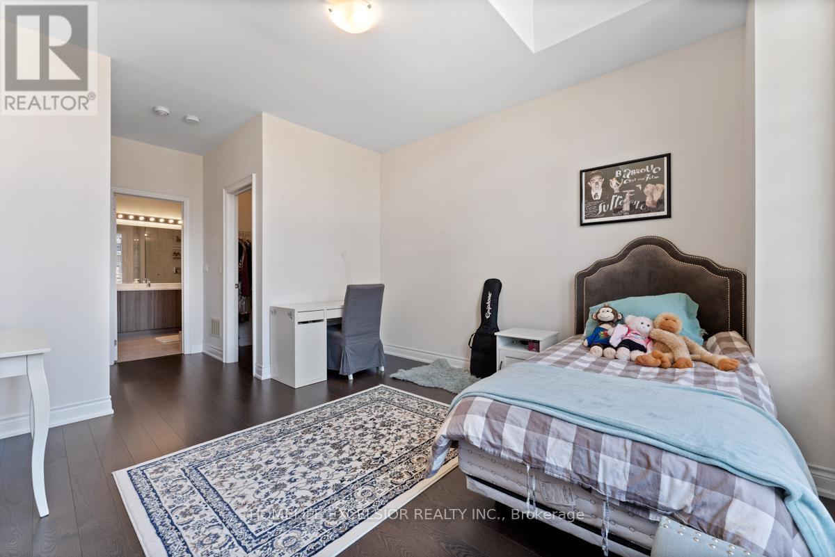 3128 Parsonage Crescent, Oakville, Ontario  L6H 0T9 - Photo 27 - W12178741