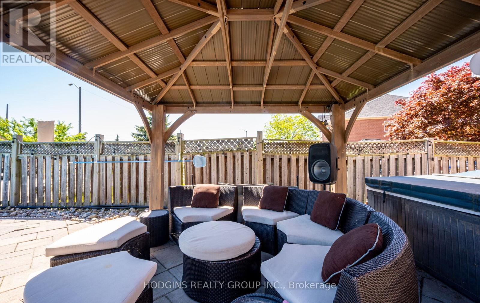 1376 Avon Drive, Mississauga (Meadowvale Village), Ontario  L5N 7Z3 - Photo 46 - W12178759