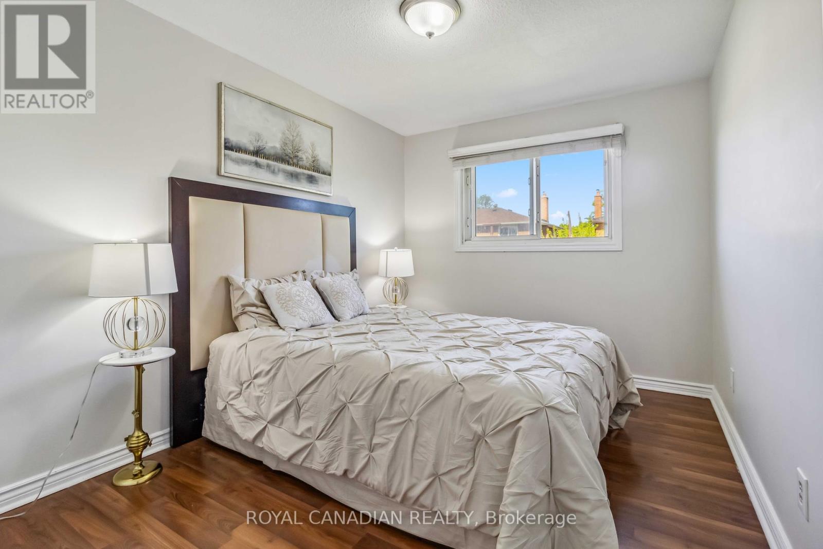 37 Jellicoe Crescent, Brampton (Northgate), Ontario  L6S 3H7 - Photo 13 - W12178762