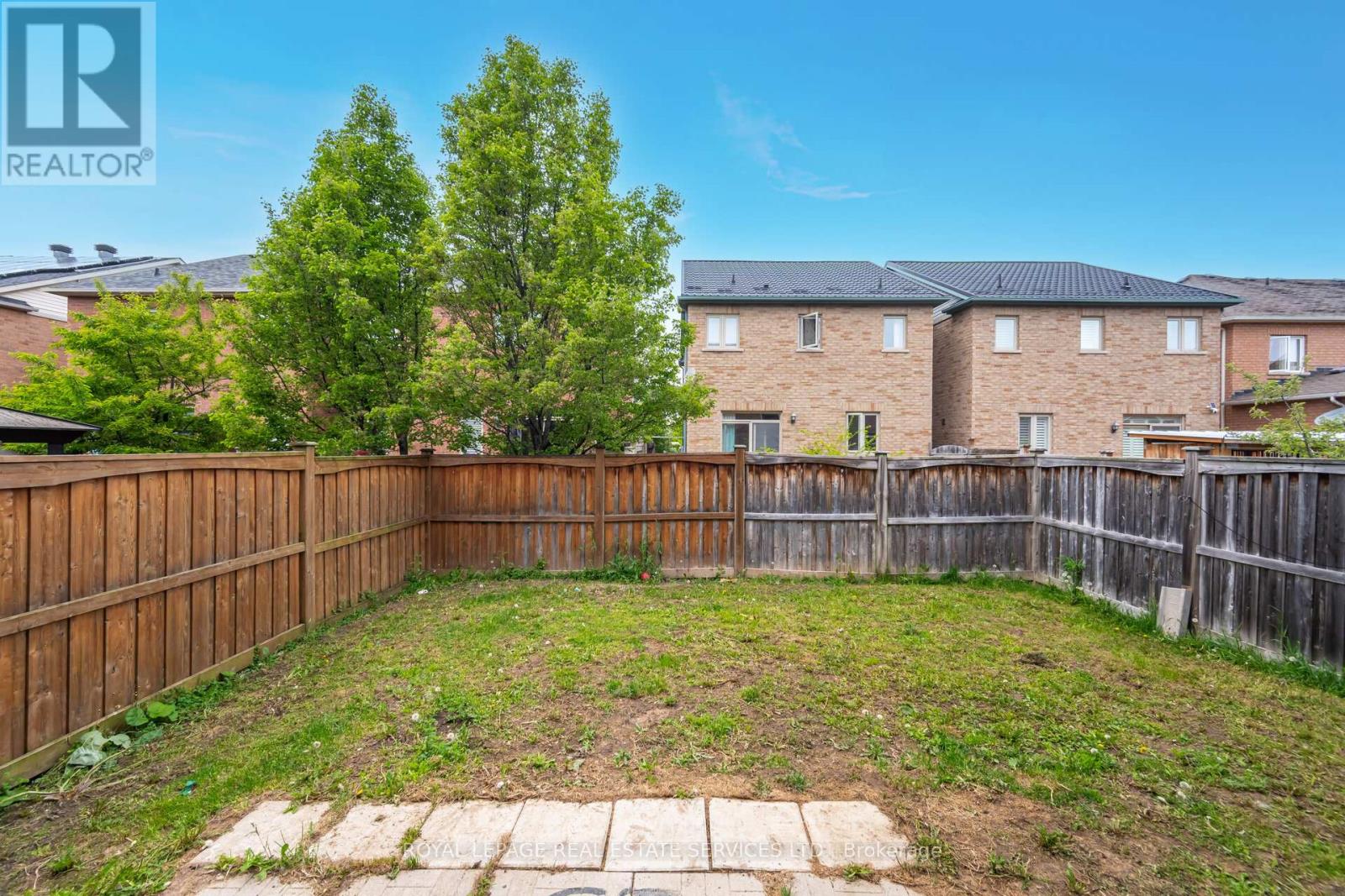 137 Holmes Crescent, Milton, Ontario  L9T 0V9 - Photo 43 - W12178806