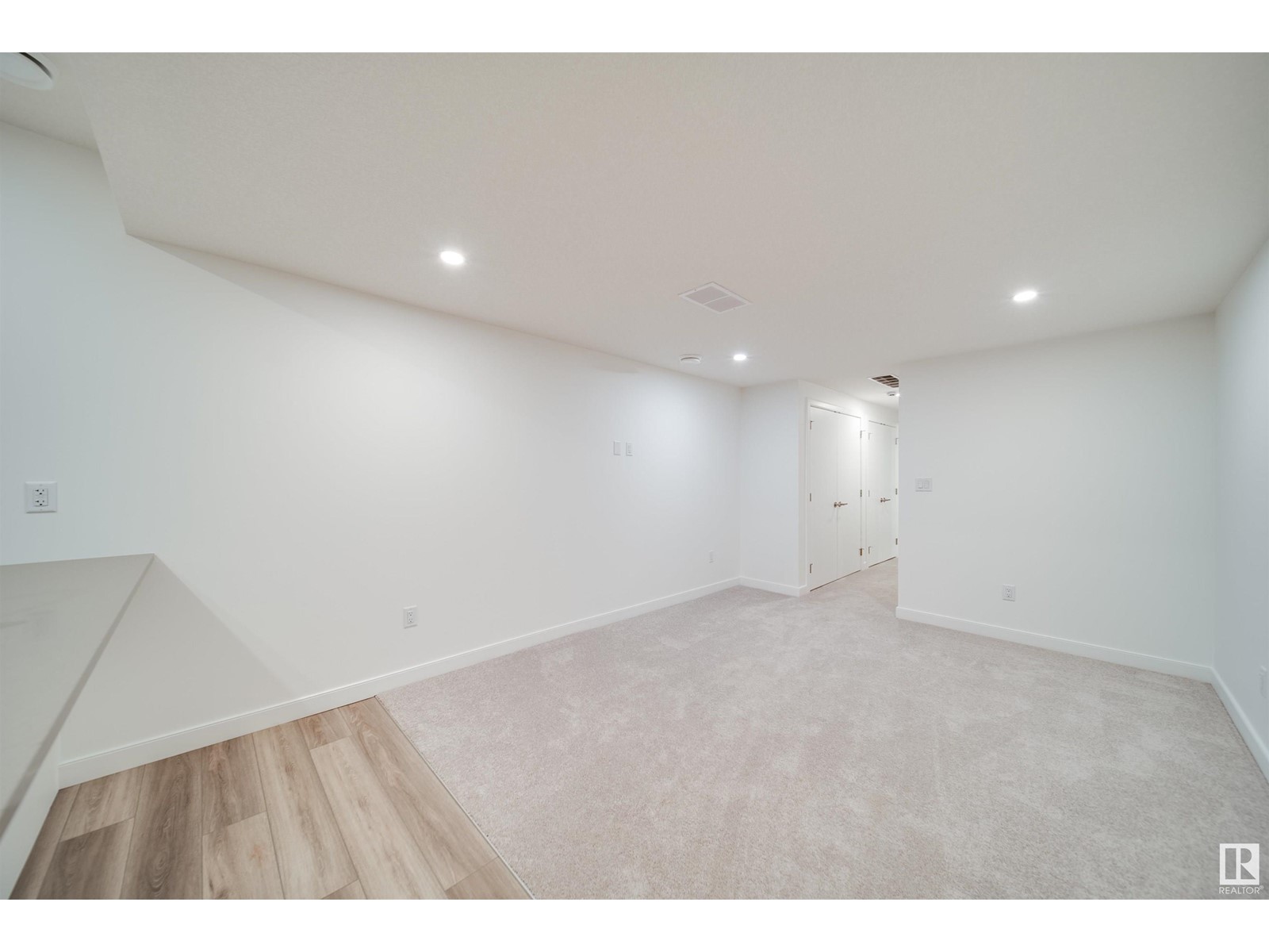 8522 80 Av Nw Nw, Edmonton, Alberta  T6C 0W3 - Photo 8 - E4438866
