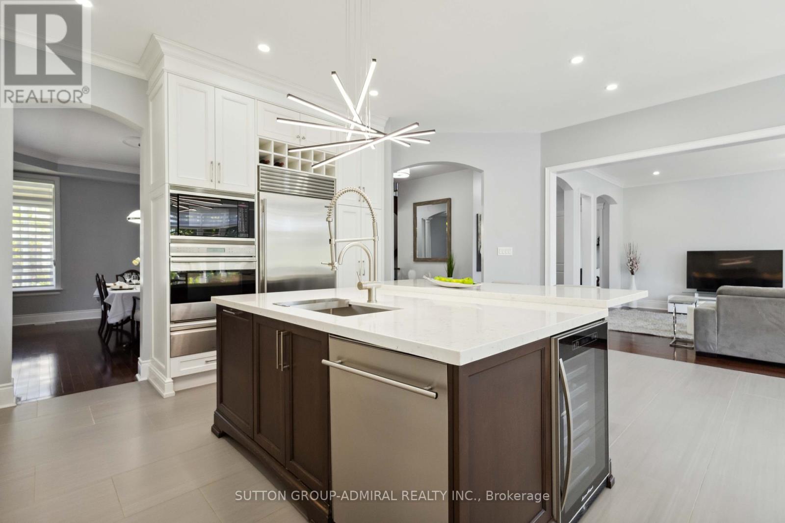 90 Giorgia Crescent, Vaughan, Ontario  L6A 4R2 - Photo 16 - N12178905